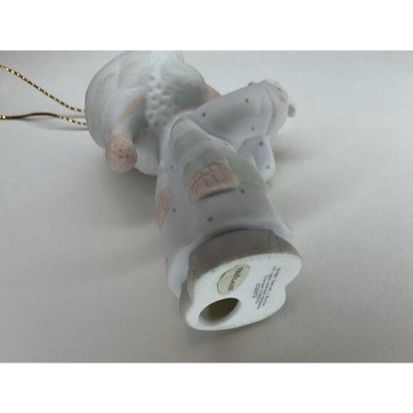 VTG NWB Enesco Precious Moments I'm Sending You a White Christmas Ornament 3.5" - Picture 3 of 11